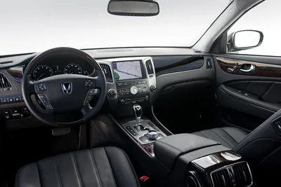 Equus doesn't take a back seat when it comes to rear cabin technology -  cleveland.com