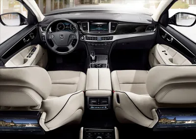 Our view: 2015 Hyundai Equus | Cars.com
