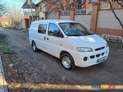 Hyundai H200, 2001 г., дизель, механика, купить в Минске - фото,  характеристики. av.by — объявления о продаже автомобилей. 17664669