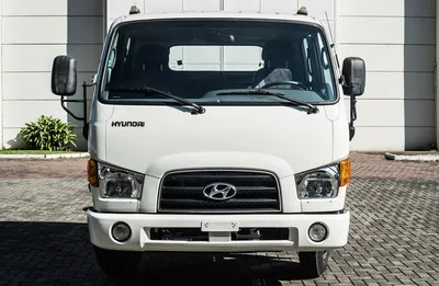2019 (unverified) Hyundai HD65 4x2 Flatbed Truck in Jebel Ali Free Zone,  UAE (IronPlanet Europe Item #8496708)