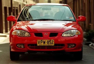 1999 Hyundai Lantra SE — Turn 6 Garage