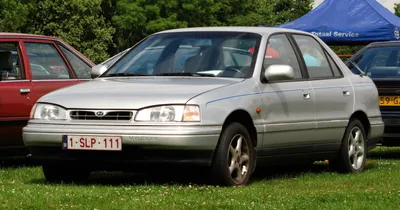 Hyundai Lantra 1995-1998 - Drive