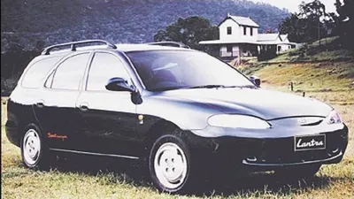 1995 Hyundai Lantra 1.5 Jura | The badge says Jura, Air Cond… | Flickr