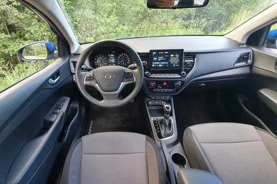 Hyundai Solaris 2018г., 1.6 литра, Здравствуйте, уважаемые автомобилисты и  неавтомобилисты, бензин, Омская область, автоматическая коробка, Седан