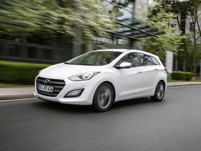 Семейство Hyundai i30 после рестайлинга обрело новые моторы (универсал стал  «спортом») - КОЛЕСА.ру – автомобильный журнал