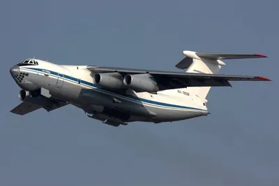 Самолет Ил-76 Россия перебросила в Беларусь, пишут в сети | РБК Украина