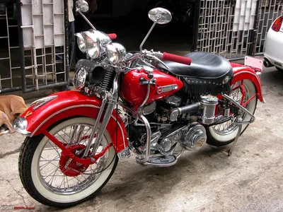 HD рисунок с Индиан мотоциклом на макбуке