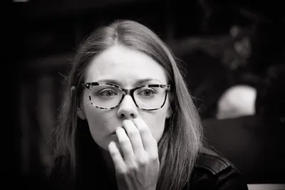 Загадочная красота Карины Разумовской в Full HD.