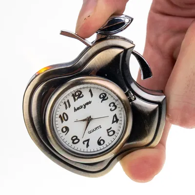 Как должны сидеть часы с металлическим браслетом. Практические советы и  другая полезная информация в интернет-магазине TimeCube.ru