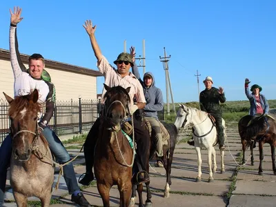 Катание на лошадях, конные прогулки заказать в Капшагай