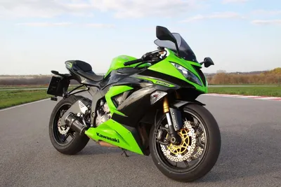 it´s gotta have something hidden in those extra 36 cc | Kawasaki ninja 636,  Ninja 636, Kawasaki ninja