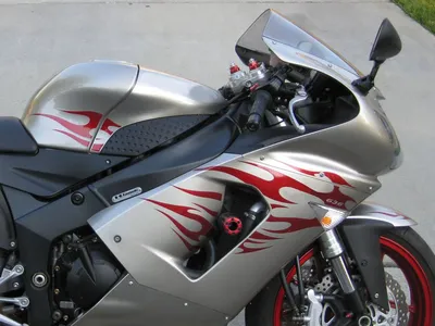 The Beater: Kawasaki ZX-6R 636 Stunt Bike – BikeBound