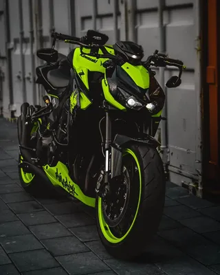 Kawasaki Z1000 | Carros y motos, Autos y motos, Motos deportivas