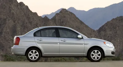 Hyundai Accent 2006 Sedan (2006 - 2010) reviews, technical data, prices
