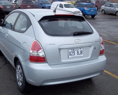 File:2007 Hyundai Accent SR Limited Edition (2406409167).jpg - Wikimedia  Commons