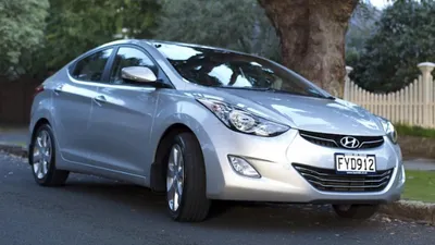 Hyundai elantra 2011 hi-res stock photography and images - Alamy