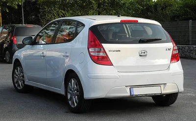 File:Hyundai i30 (Facelift) – Heckansicht, 14. Juni 2011, Mettmann.jpg -  Wikipedia
