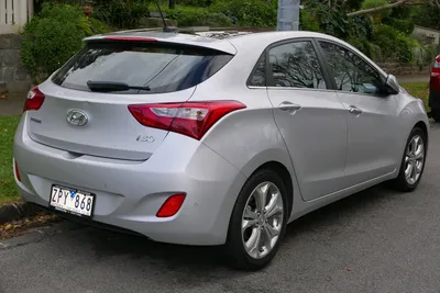 File:2013 Hyundai i30 (GD MY13) Premium 5-door hatchback (2015-07-03)  02.jpg - Wikipedia