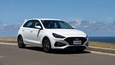 Hyundai i30 2021 review: Hatch 2.0 auto - Base model hatch makes a lot of  sense | CarsGuide