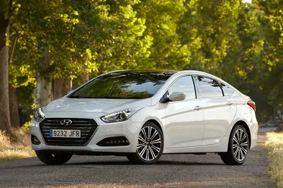 Hyundai i40 - технические характеристики, модельный ряд, комплектации,  модификации, полный список моделей Хендай i40