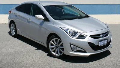 Hyundai i40 Sedan Unveiled in Barcelona