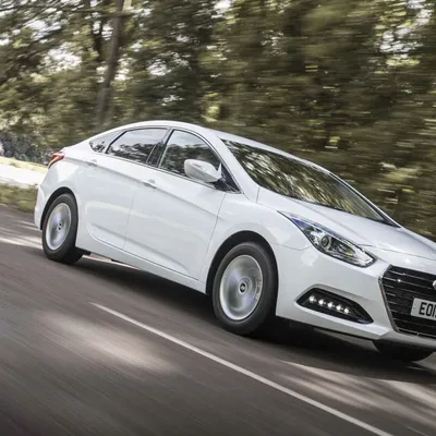 New Hyundai i40 Photos, Prices And Specs in Saudi Arabia