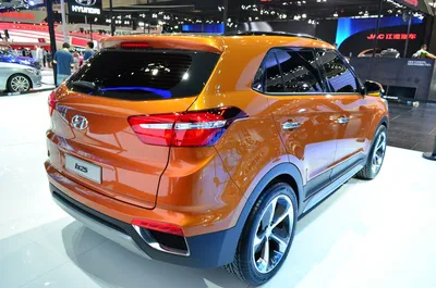 Новый Hyundai ix25 и обновленная Verna вышли на рынок — Авторевю