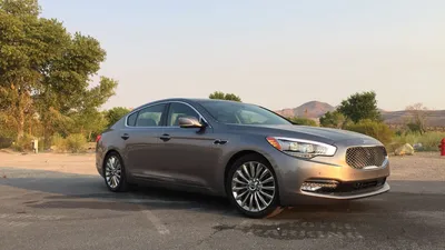 2015 Kia K900 lux sedan review: 2015 Kia K900 flagship luxury sedan  features many 'firsts' for the brand - CNET