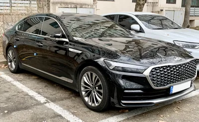 Eight Things You Need to Know About the 2019 Kia K900