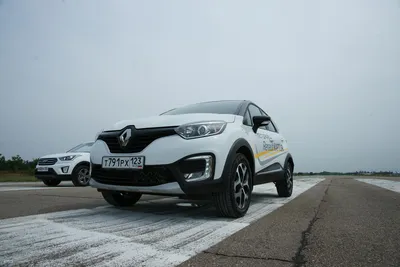 Renault Captur vs Hyundai Creta Comparison Price, Features, Specs