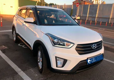 Гродно белая 10292021 : внутри автомобиля Hyundai Creta 2021 или Hyundai  Ix25. моторный отсек, из которого открывается вид на авто Редакционное  Стоковое Фото - изображение насчитывающей технология, энергия: 233377913