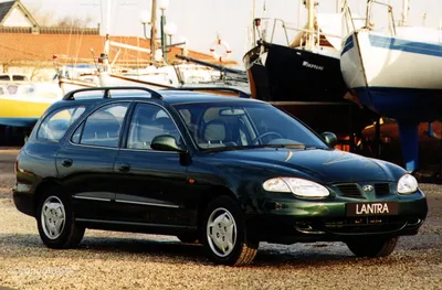 1998 Hyundai Lantra SE Official Car Of? : r/regularcarreviews