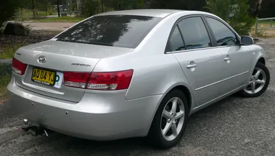 File:2005-2008 Hyundai Sonata (NF) Elite sedan 02.jpg - Wikimedia Commons