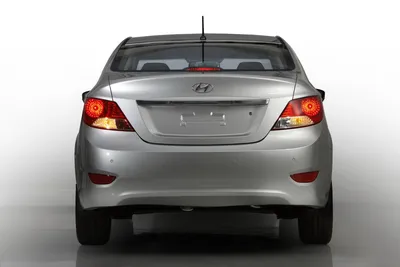 Hyundai Solaris Hatchback (RB) 2011 photos (2048x1536)