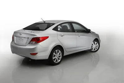 Hyundai Solaris (2011) - picture 10 of 12