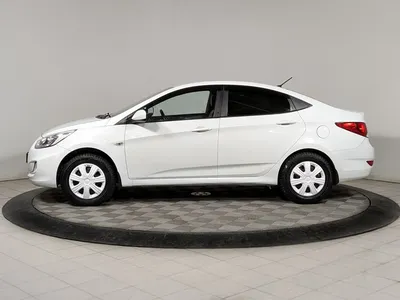 Hyundai Solaris 2015 белый 1.6 л. л. 2WD автомат с пробегом 141 161 км |  Автомолл «Белая Башня»