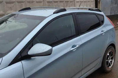 Прокат авто Hyundai Solaris 2015 г. серого цвета в Москве с доставкой к  вашему дому или офису.