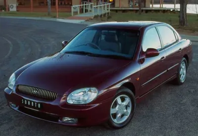 Hyundai Sonata Review (1998) - YouTube