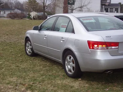 2006 07 Hyundai Sonata Stock Photo - Alamy