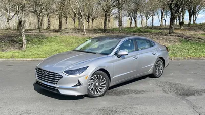 2021 Hyundai Sonata Limited Hybrid Review