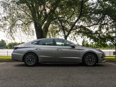 2023 Hyundai Sonata SEL - Stock # HY10575 - Waterloo, IA