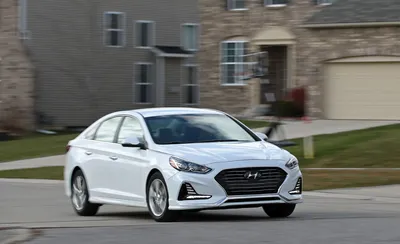 New looks, tech make the 2018 Hyundai Sonata a winner - CNET