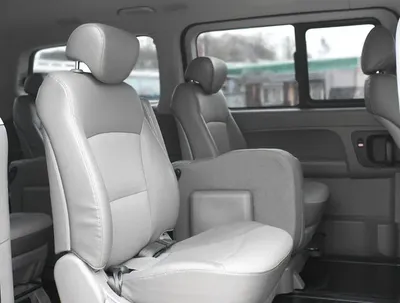 Фото салона — Hyundai Grand Starex, 2,5 л, 2011 года | покупка машины |  DRIVE2