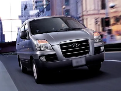 Hyundai Starex 4w - Side View Editorial Photography - Image of editorial,  transport: 136353852