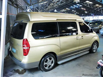 Аренда минивэнов Hyundai Grand Starex I Limousine Рестайлинг белый с  водителем в Москве, цена от 2000 р/ч