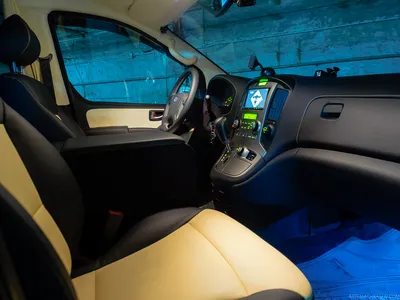 Hyundai H1 urban 2018 - 2020 молдинги на задние фонари - Гранд Старекс  Урбан 2018 - по н.в. -