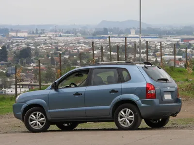 Купить Хендай Туссан 2007 в Бийске, Таких автомобилей единицы, живее не  найти, не бит не перекрашен, бензин, б/у, 2 литра, цена 867тыс.руб., акпп