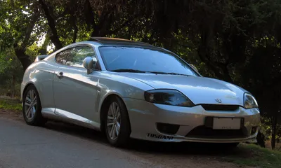 File:Hyundai Tuscani 2.0 GTS GK PE Stone Black (11).jpg - Wikimedia Commons