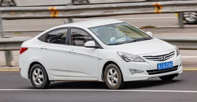 Hyundai Verna Facelift Spied in China: What has changed?