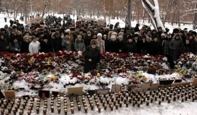 В Перми почтили память жертв трагедии в ночном клубе «Хромая лошадь» | АОН  // Пермь | Дзен